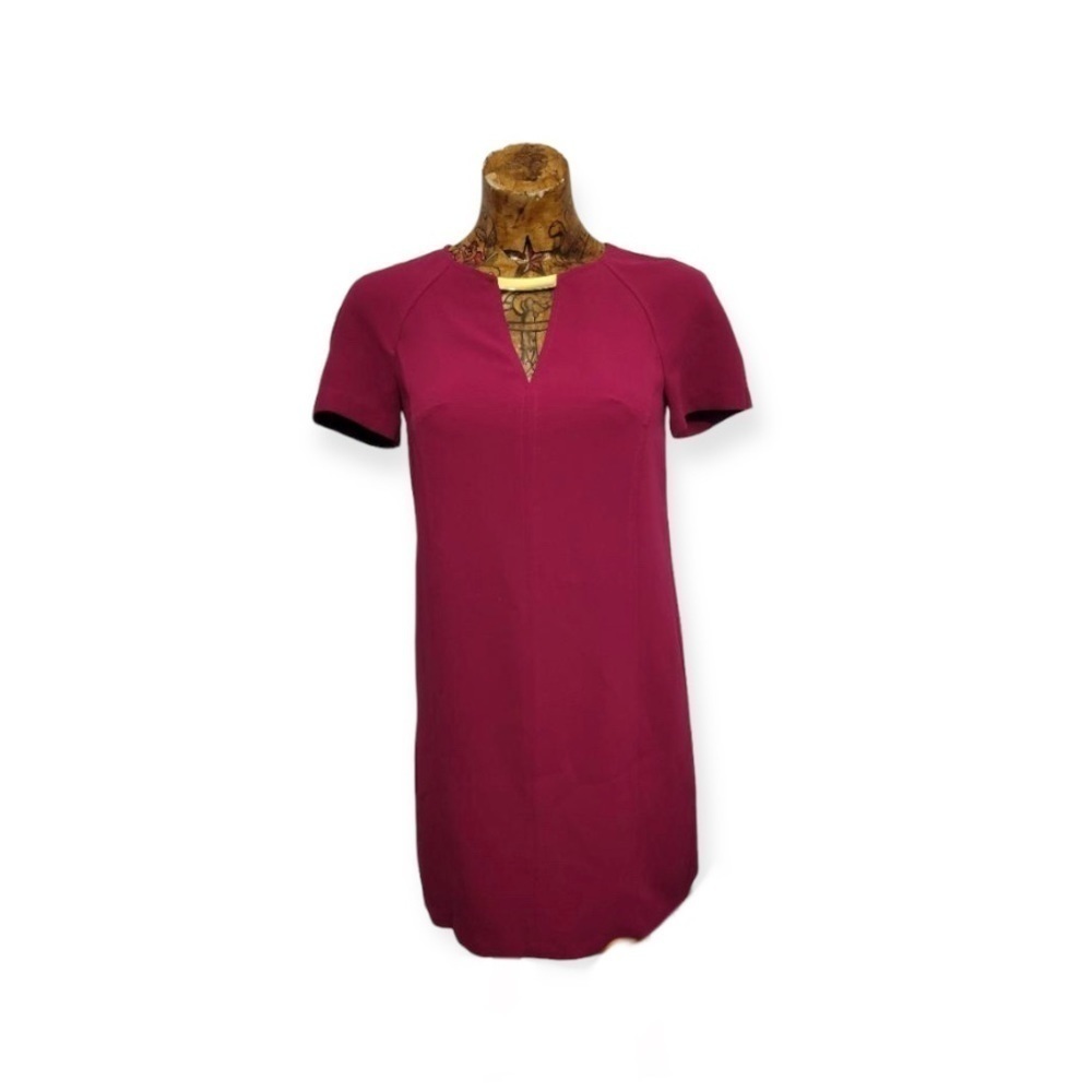 Trina Turk magenta dress short sleeve XS
